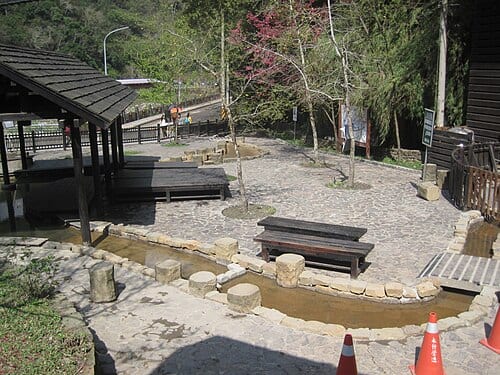清泉温泉
