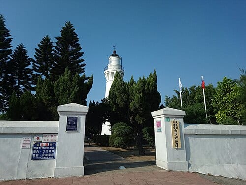 白沙岬灯台